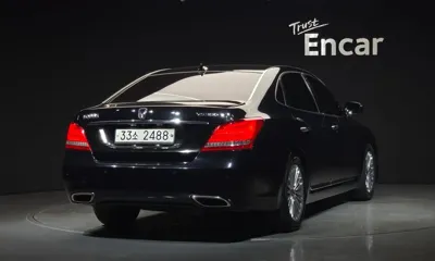 Hyundai Equus