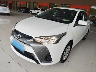 Toyota Yaris L
