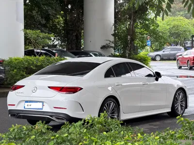 Mercedes-Benz CLS