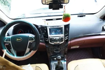 BYD Surui