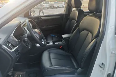 Roewe RX5