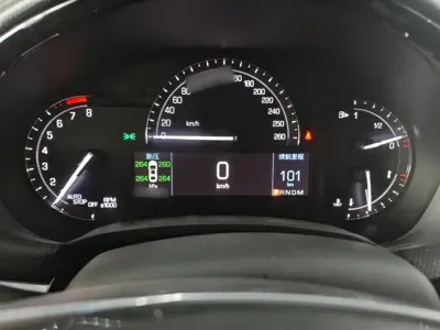 Cadillac XTS