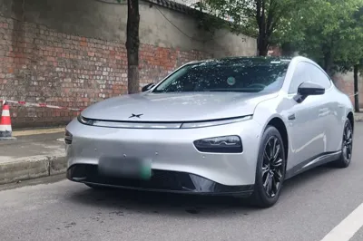 Xpeng P7