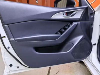 Mazda 3 Axela