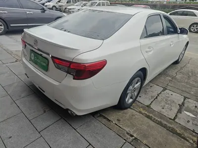 Toyota Reiz