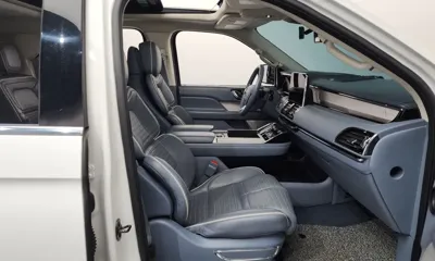 Lincoln Navigator