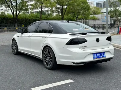 Volkswagen Lamando