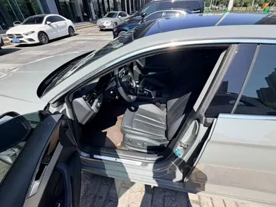 Audi A5 (Import)