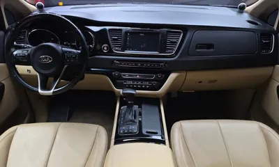 Kia Canival