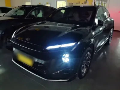 Nio EC6
