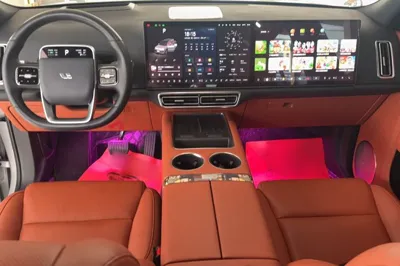 Li Auto L8