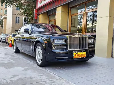 Rolls-Royce Phantom