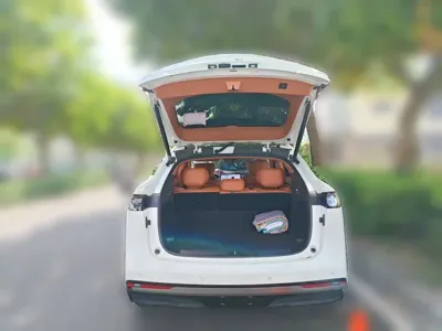 Hyper HT