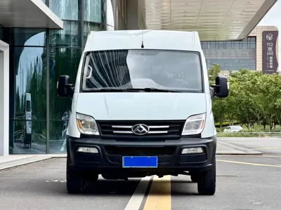 大通 V80