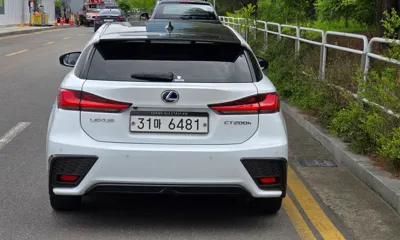 Lexus CT200h