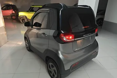 Baojun E100