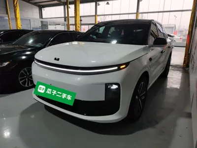 Li Auto L6