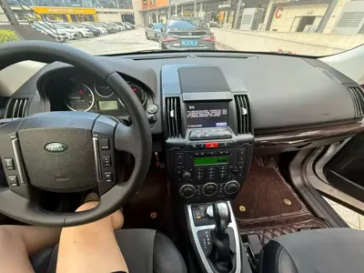 Land Rover Freelander 2