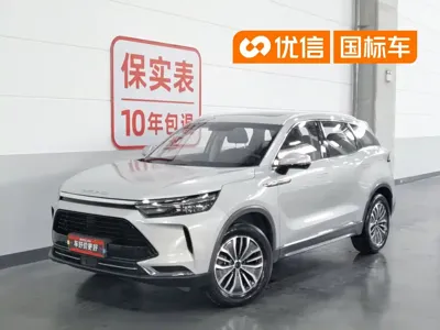 BAIC X7