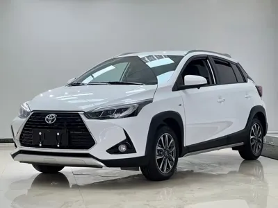 Toyota Yaris L