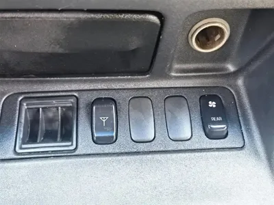Mitsubishi Pajero (Import)