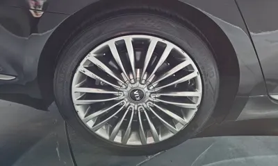 Kia K9