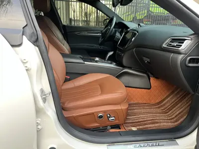 Maserati Ghibli
