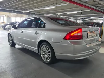 Volvo S80