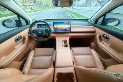 Leapmotor C10