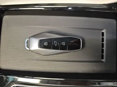 iCAR iCAR 03