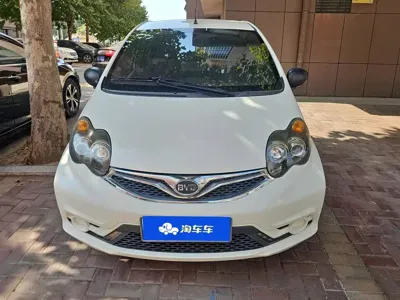 BYD F0