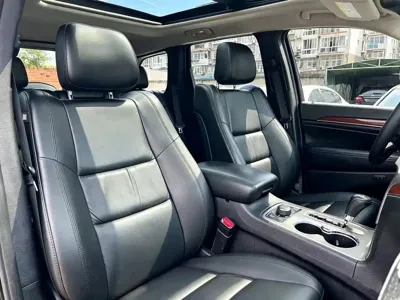 Jeep Grand Cherokee (Import)