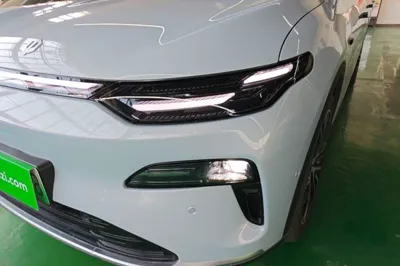 Leapmotor C11