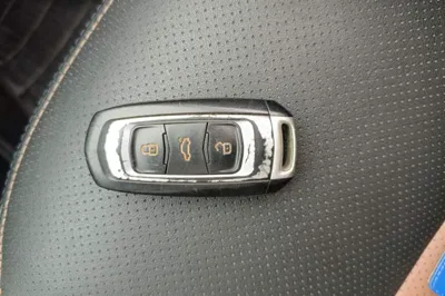 Geely Auto Vision X6