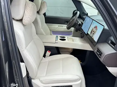 Li Auto Li MEGA