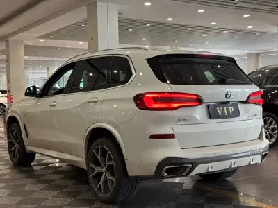 BMW X5 (Import)