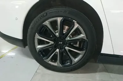 Xpeng P7