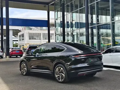 Nio EC6