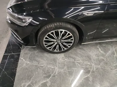 Volkswagen Phideon