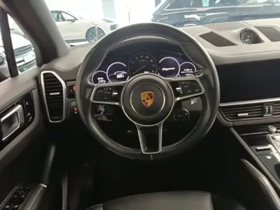 Porsche Cayenne Hybrid