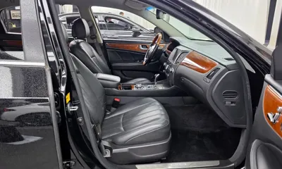 Hyundai Equus