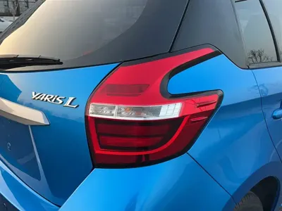 Toyota Yaris L