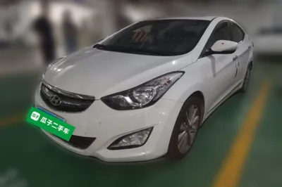 Hyundai Elantra (5th Generation