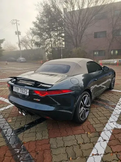 Jaguar F-Type