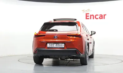Lexus UX