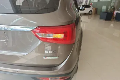 Dongfeng Fengon 580