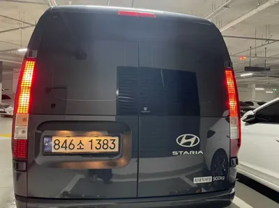 Hyundai Staria