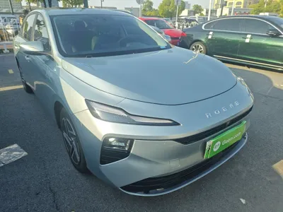 Roewe D6