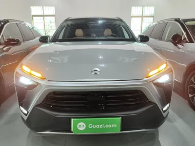 Nio ES8