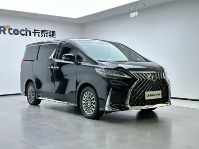 Lexus LM